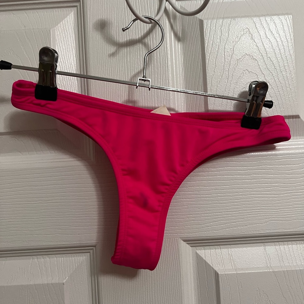 Salty bikini set
